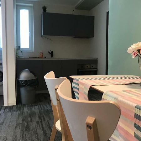 One Bedroom Apartment Split Exterior foto