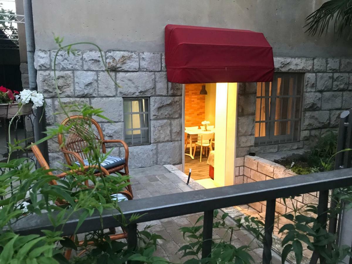 One Bedroom Apartment Split Exterior foto